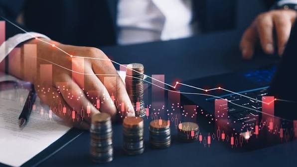 Do cofrinho ao mercado financeiro: Como começar a investir com segurança e fazer seu dinheiro render
